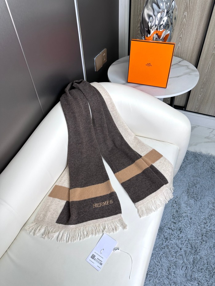 Streetwear Scarf Hermes  326458 SIZE:40*180cm