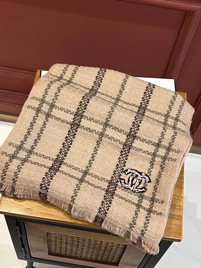 Streetwear Scarf CHANEL 326324 size：40x190cm