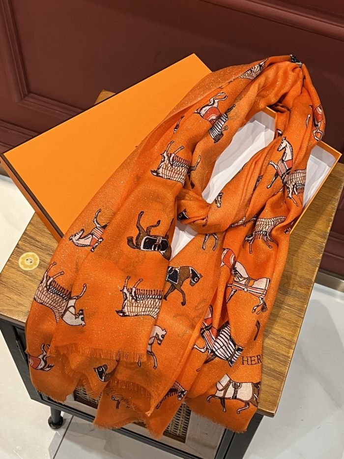 Streetwear Scarf Hermes  326414 SIZE:110x200cm