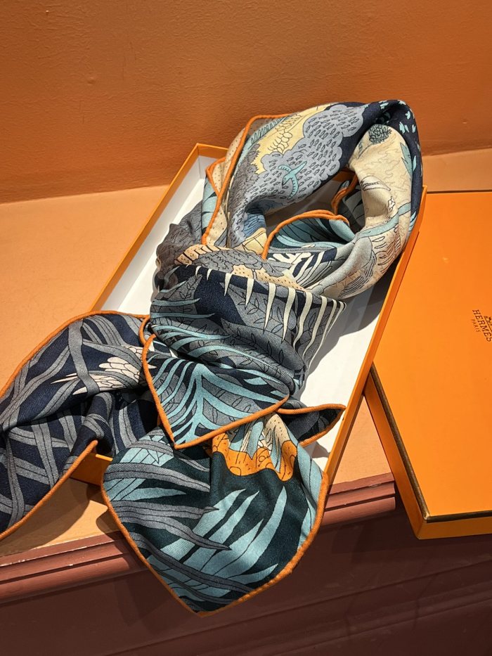 Streetwear Scarf Hermes  326397 SIZE:140*140cm