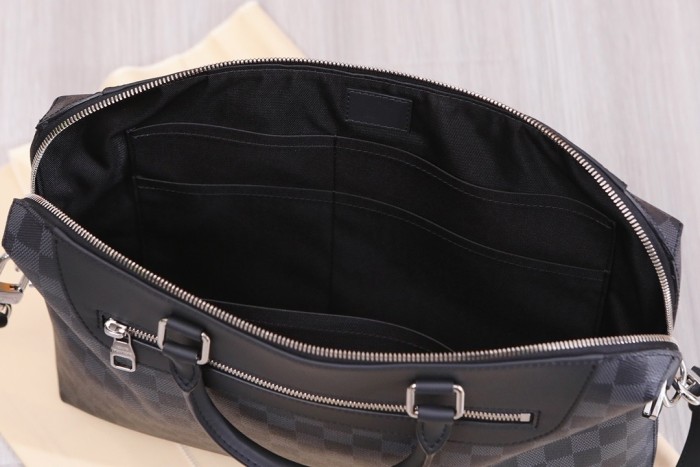 LOUIS VUITTON Canvas With Leather Handbag, Shoulder Bag, Crossbody Bag, Briefcase Men's Gray Black N41589 size 37*28*5.5cm