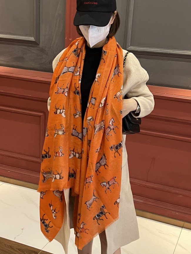 Streetwear Scarf Hermes  326414 SIZE:110x200cm