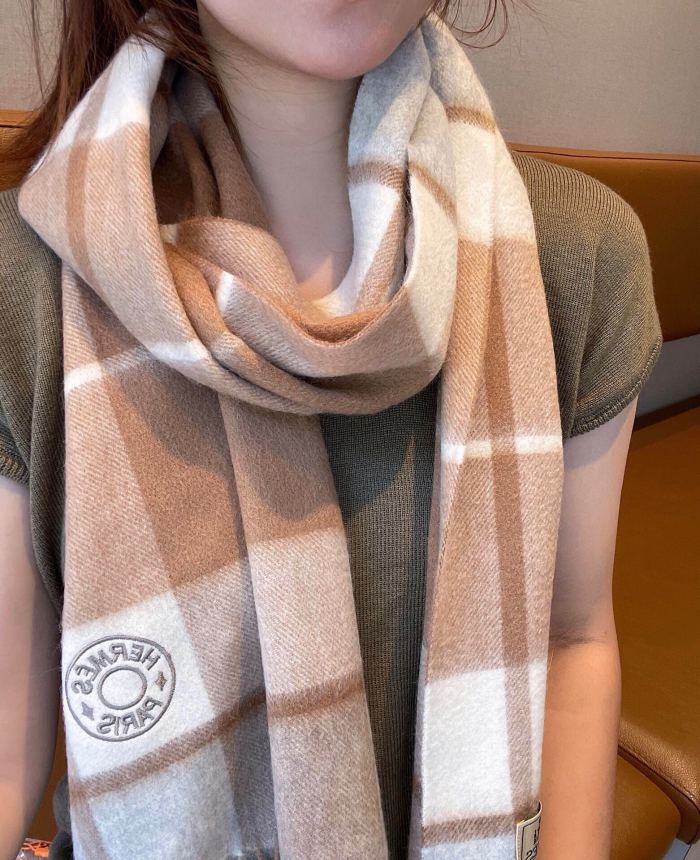 Streetwear Scarf Hermes  326467 SIZE:30*180cm