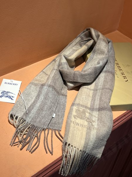 Streetwear Scarf BURBERRY 326441 size：32*192cm
