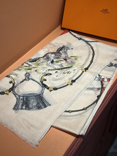 Streetwear Scarf Hermes  326399 SIZE:110x200cm 