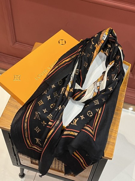 Streetwear Scarf LV 326316 SIZE:110*200cm