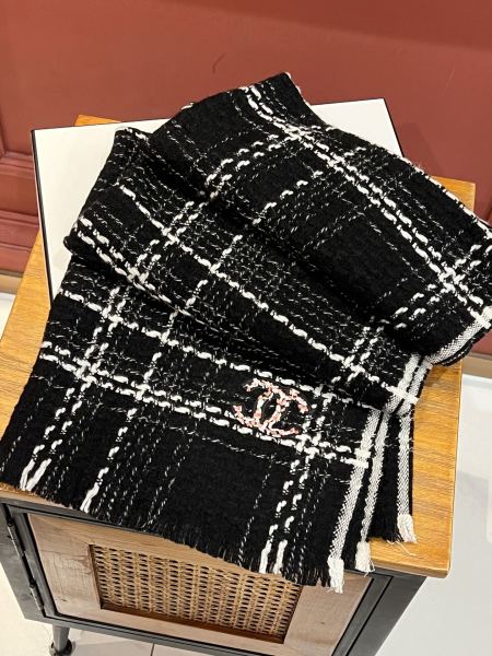 Streetwear Scarf CELINE 326444 size：200*65cm