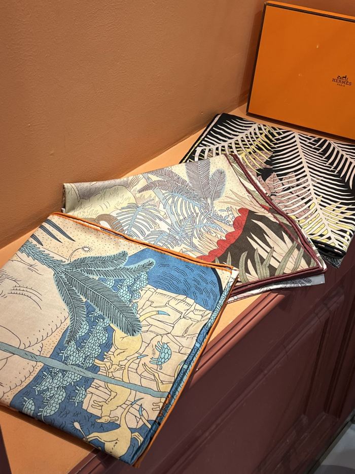 Streetwear Scarf Hermes  326397 SIZE:140*140cm