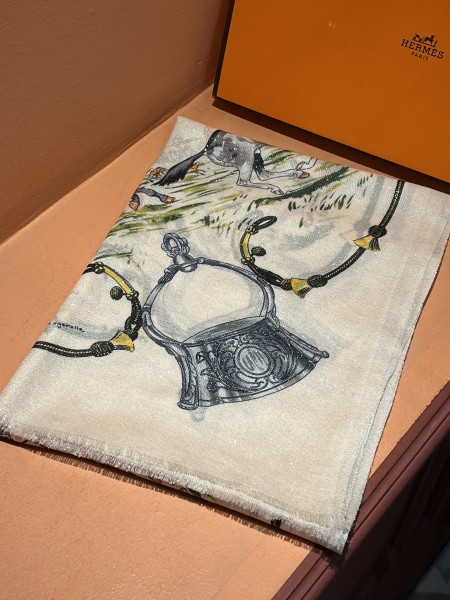 Streetwear Scarf Hermes  326399 SIZE:110x200cm 
