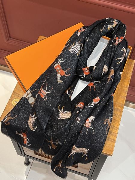 Streetwear Scarf Hermes  326413 SIZE:110x200cm