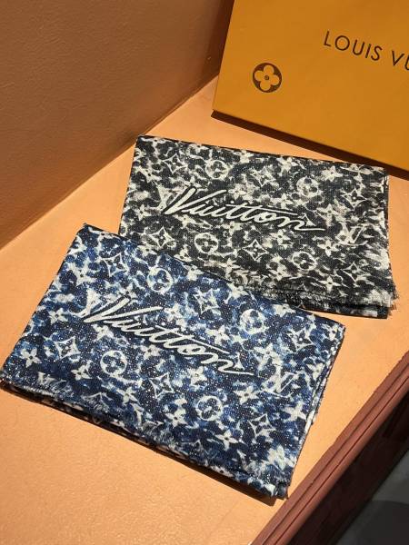 Streetwear Scarf LV 326403 SIZE:110*200cm