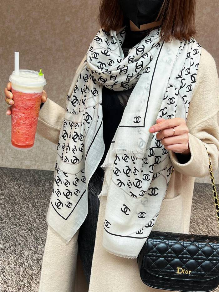 Streetwear Scarf CELINE 326307 size：100*200cm