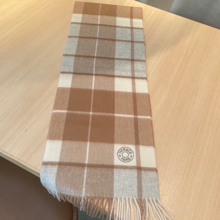 Streetwear Scarf Hermes  326467 SIZE:30*180cm
