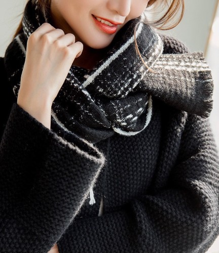 Streetwear Scarf CELINE 326328 size：200*45cm