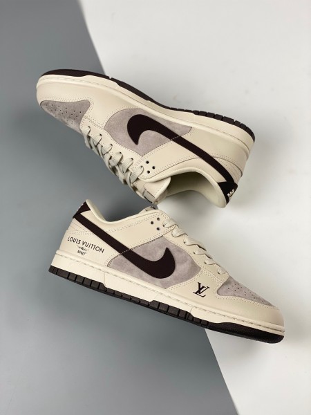 Nike dunk low  Louis Vuitton