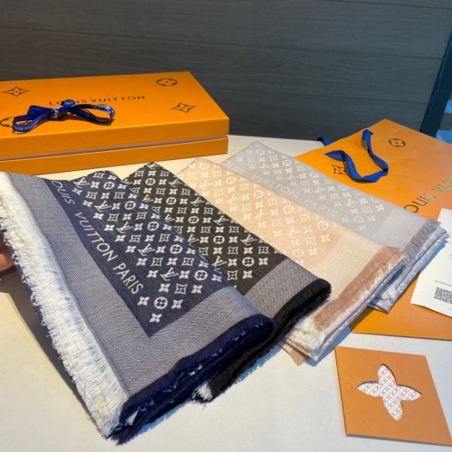 Streetwear Scarf LV 326011 SIZE:120cm*120cm