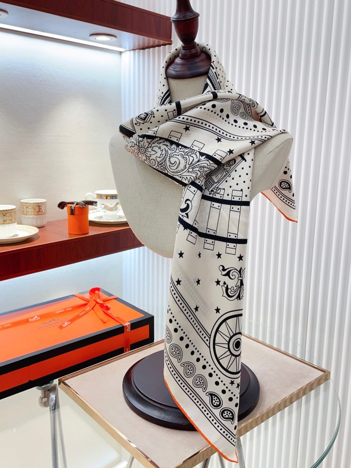 Streetwear Belt Hermes 326068 size:90cm*90cm