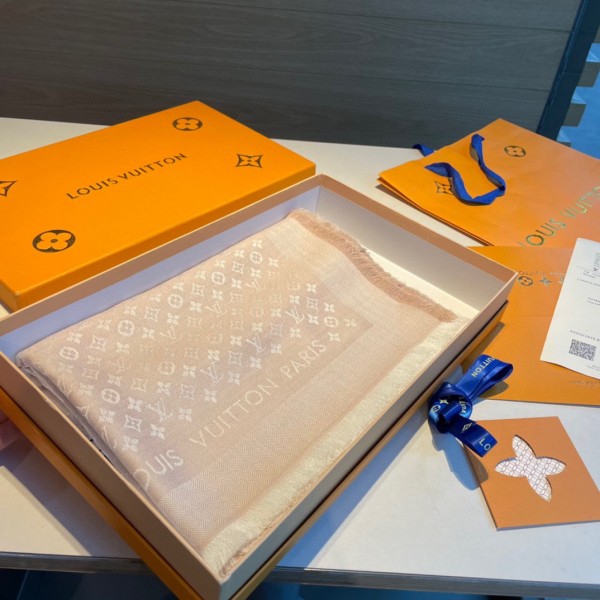 Streetwear Scarf LV 326011 SIZE:120cm*120cm