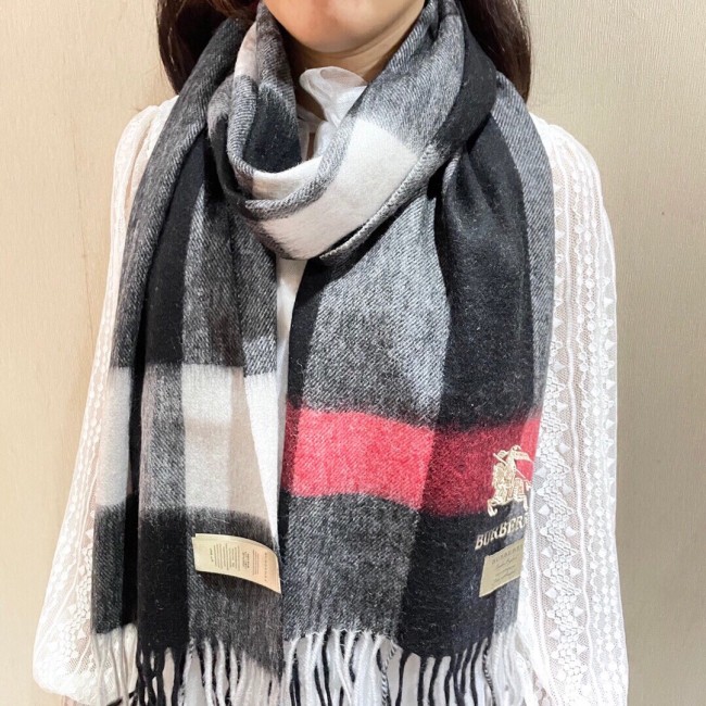 Streetwear Scarf BURBERRY 325963 