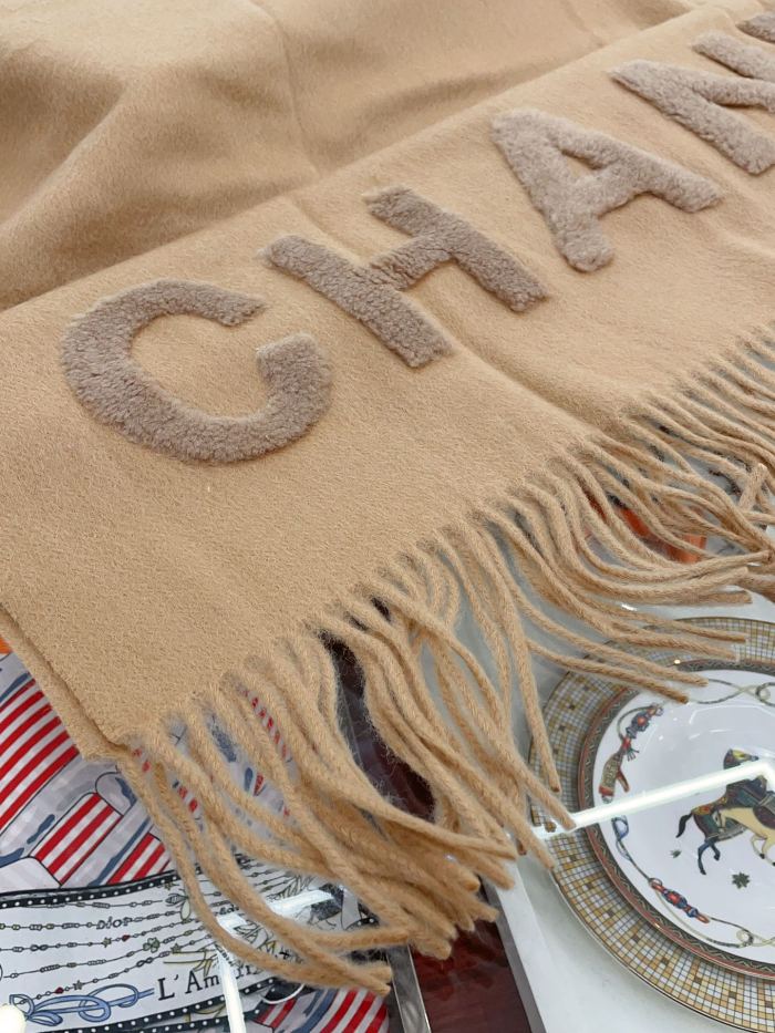 Streetwear Scarf CHANEL 326055 size：70*195cm