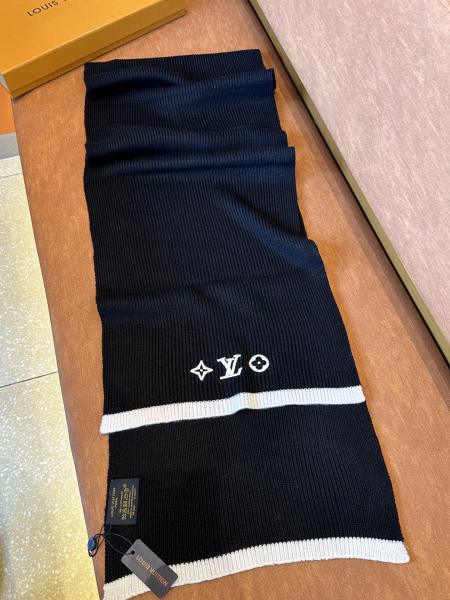 Streetwear Scarf LV 325969 SIZE:200 x 35CM