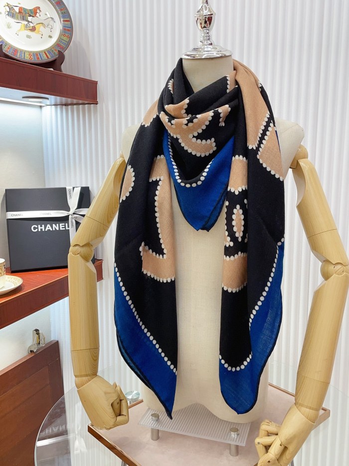 Streetwear Belt CHANEL 326064 size:140*140cm