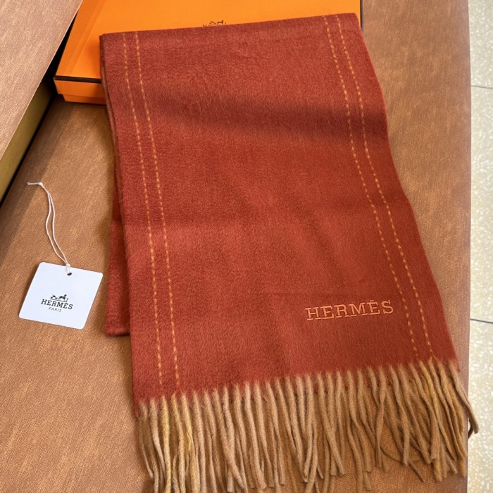 Streetwear Scarf Hermes  325975 SIZE:30x190cm