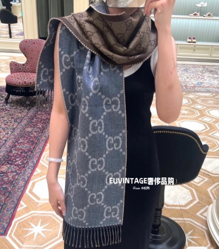 Streetwear Scarf GUCCI 325961 SIZE:34*194cm