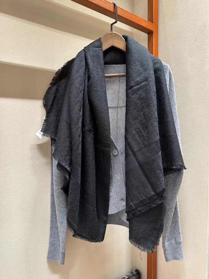 Streetwear Scarf Dior 325985 SIZE:140*140CM