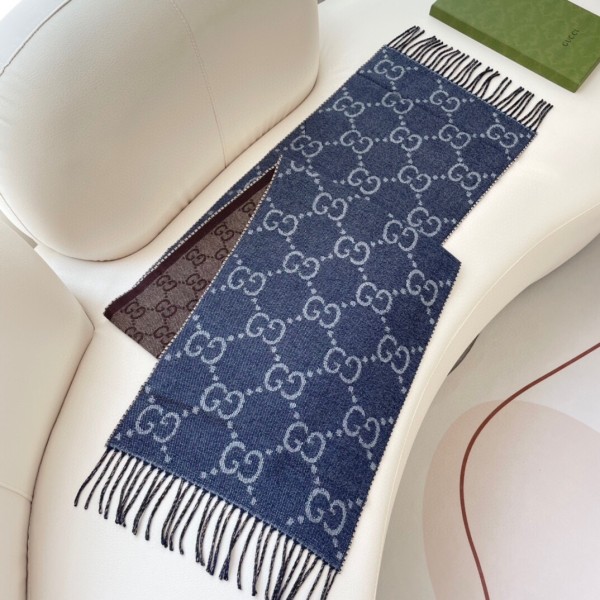 Streetwear Scarf GUCCI 325961 SIZE:34*194cm