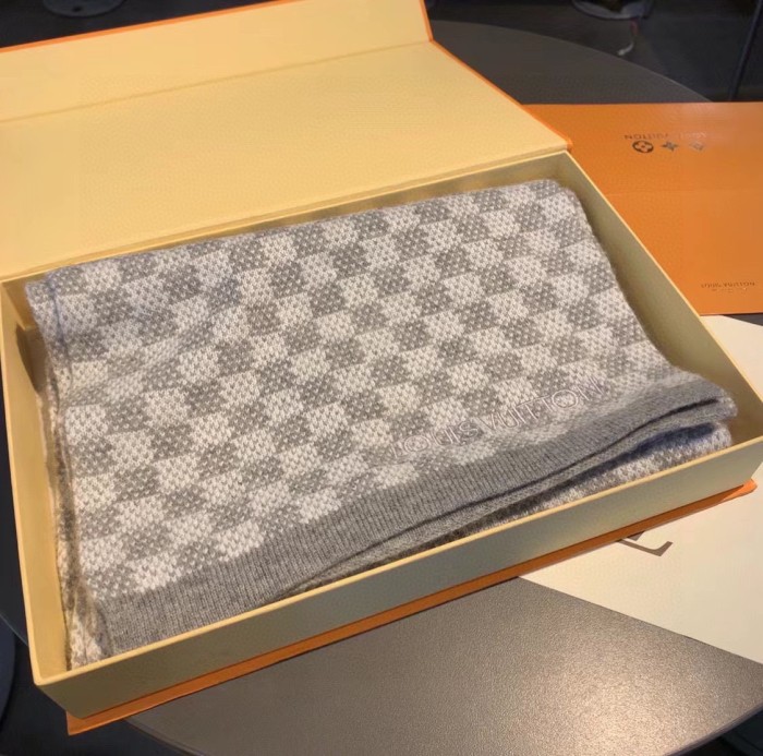 Streetwear Scarf LV 325998 SIZE:35*170cm