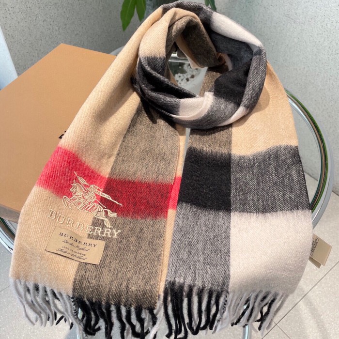 Streetwear Scarf BURBERRY 325966 