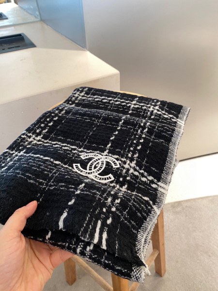 Streetwear Scarf CHANEL 325987 size：35 *180CM