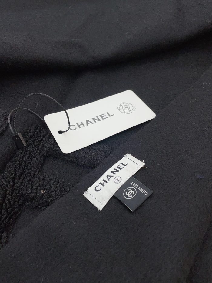 Streetwear Scarf CHANEL 326056 size：70*195cm