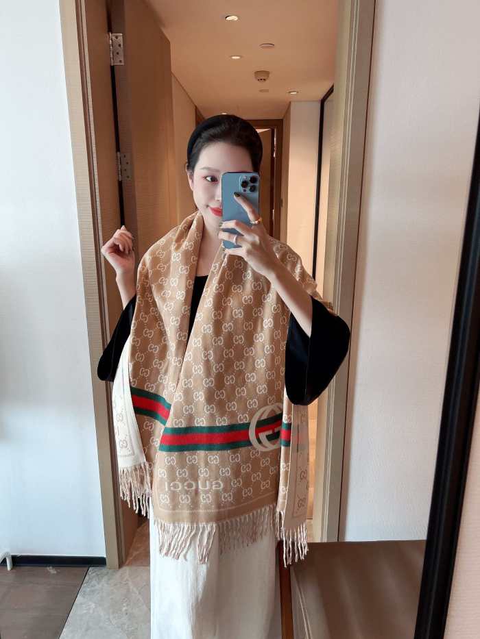 Streetwear Scarf GUCCI 326231 size:65*180CM