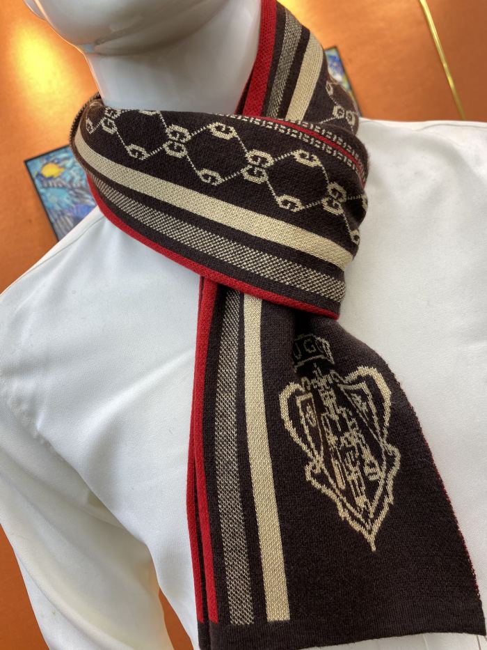 Streetwear Scarf GUCCI 326240 SIZE:180*30cm