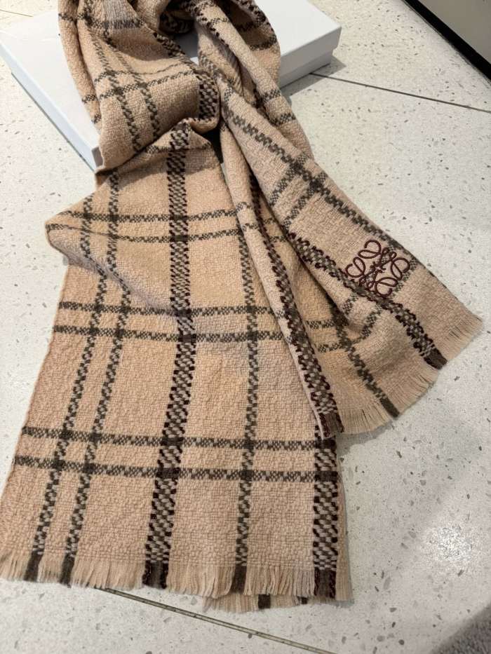 Streetwear Scarf Loewe 325978 SIZE:35*180CM