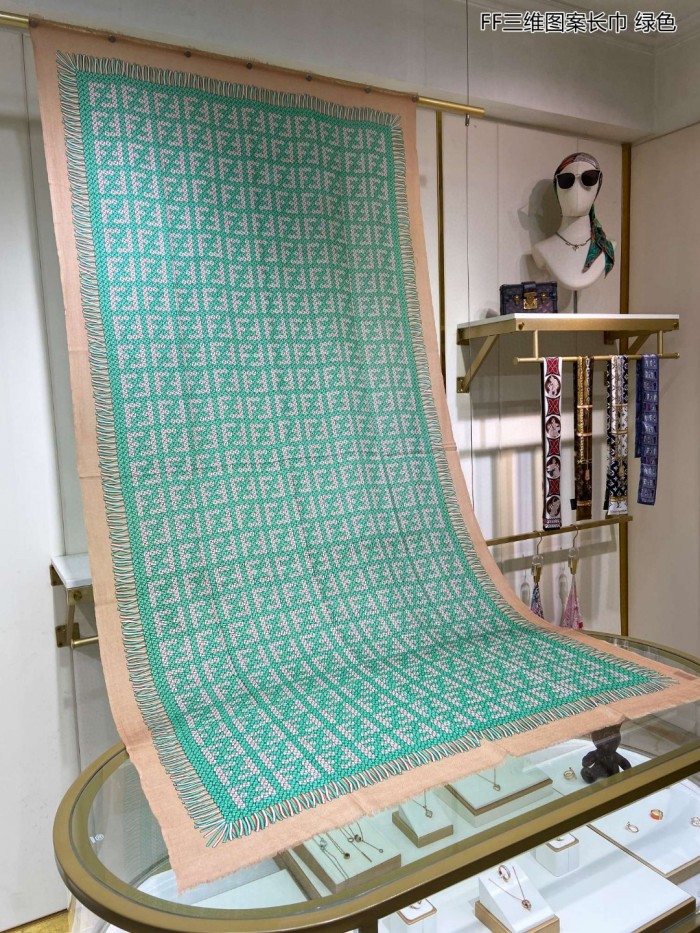 Streetwear Scarf FENDI 326049  SIZE:200*110CM