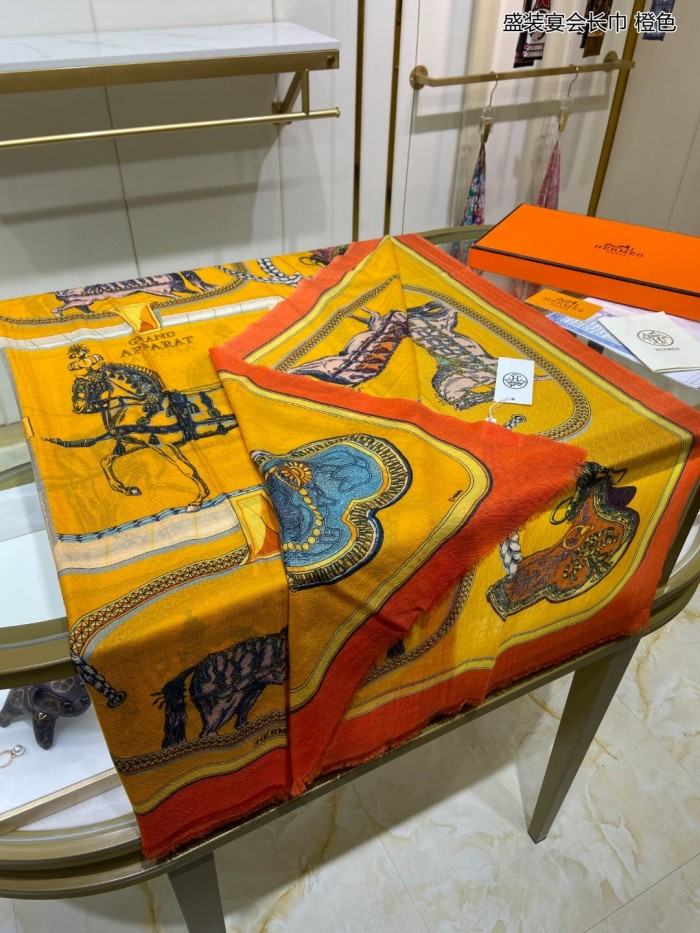 Streetwear Scarf Hermes  326045 SIZE:110*200cm