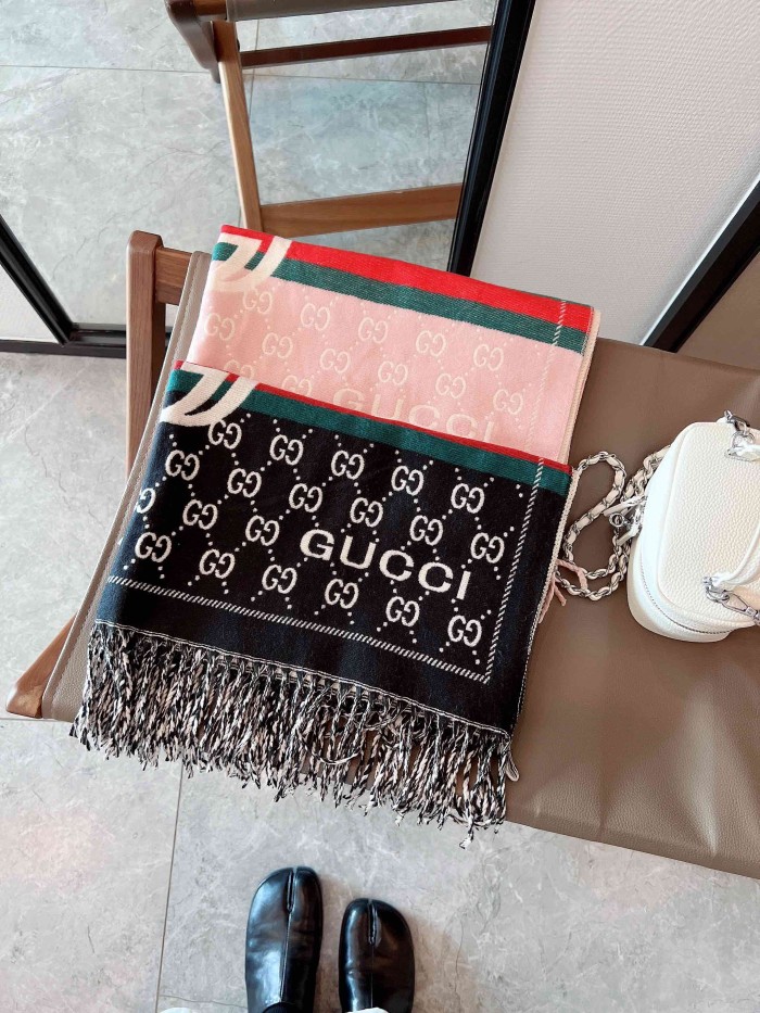 Streetwear Belt GUCCI 326232 size:65*180CM