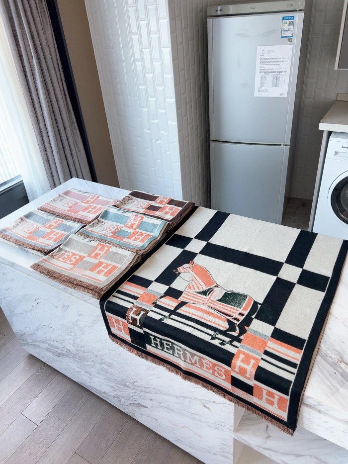 Streetwear Belt Hermes 326264 size:180*70CM