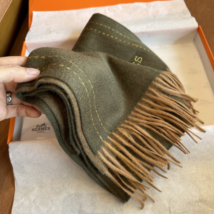 Streetwear Scarf Hermes  325974 SIZE:30x190cm