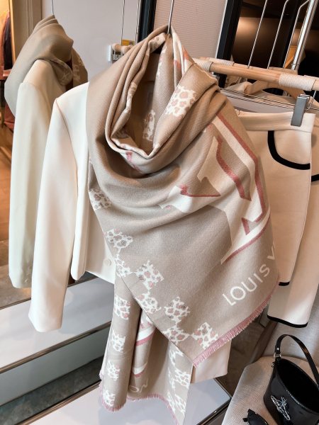 Streetwear Belt LV 326267 size:180*70CM