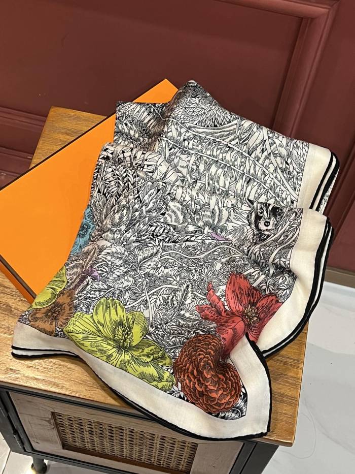Streetwear Scarf Hermes  325880 SIZE:140*140cm