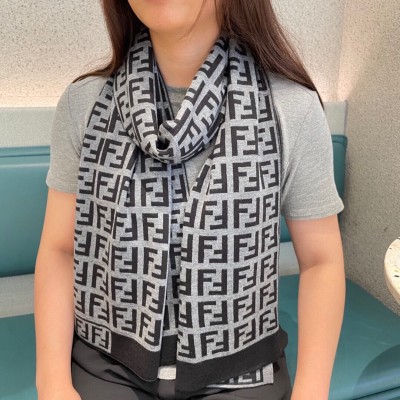 Streetwear Scarf FENDI 325949 SIZE:180*32cm