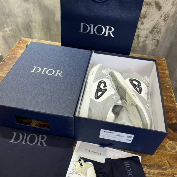 DIOR B57 Mid Oblique Grey