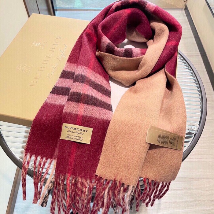 Streetwear Scarf BURBERRY 325942 size：32*200cm