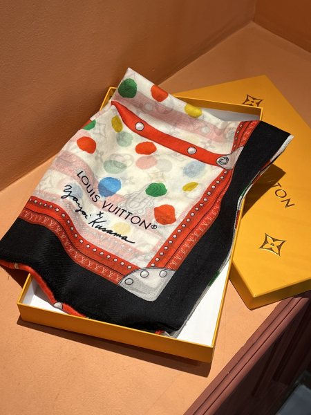 Streetwear Scarf LV 325900 SIZE:100*200cm