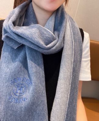 Streetwear Scarf Hermes  325930 SIZE:30*190cm