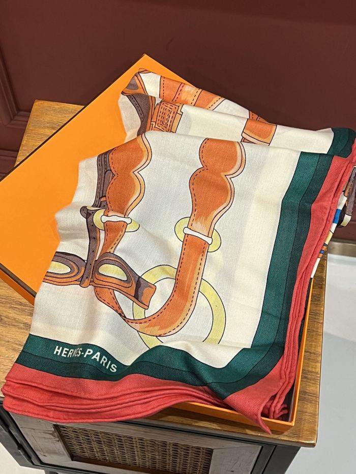 Streetwear Scarf Hermes  325893 SIZE:140*140cm